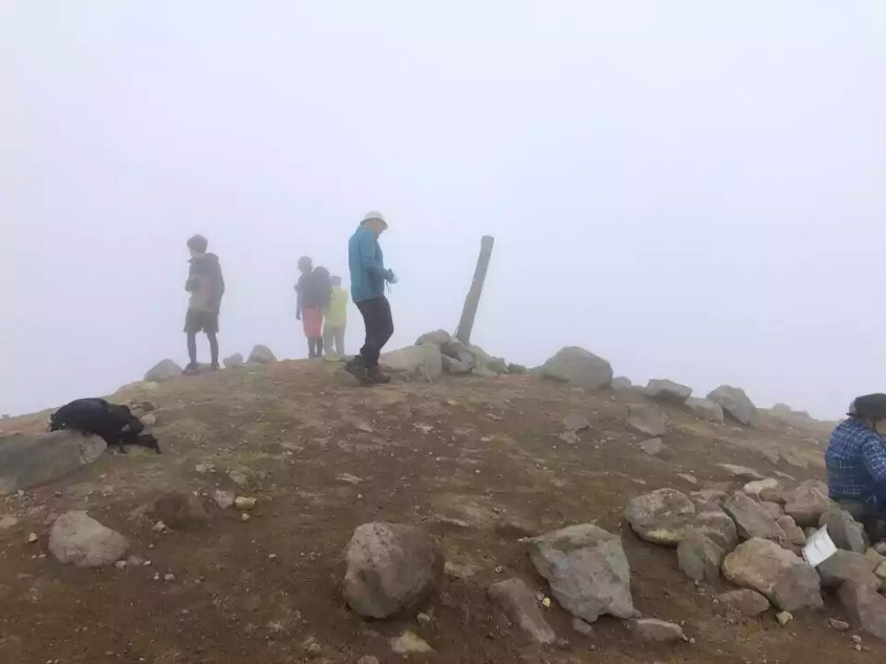 焼岳 山頂広場