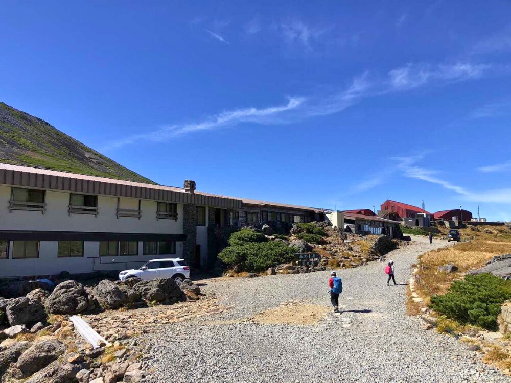 肩ノ小屋に到着