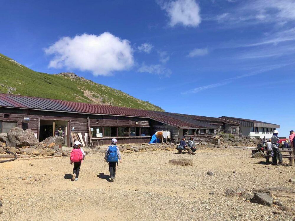 肩ノ小屋