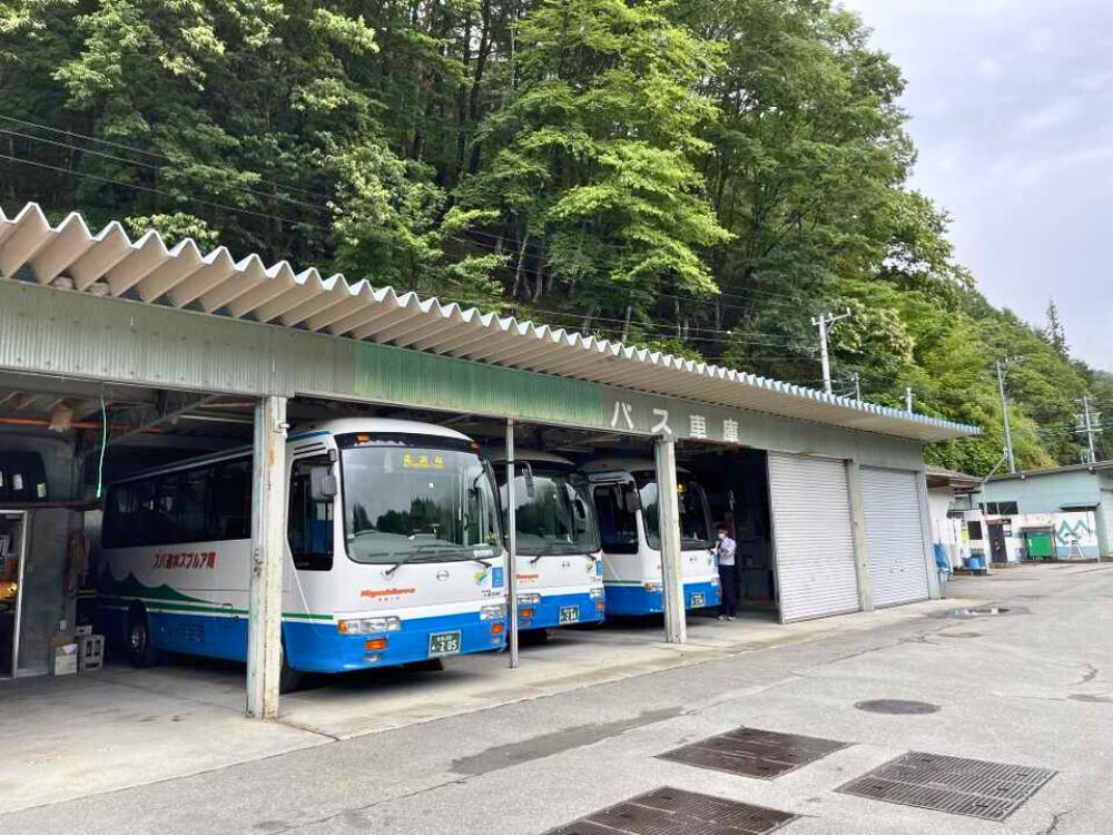 バスの車庫