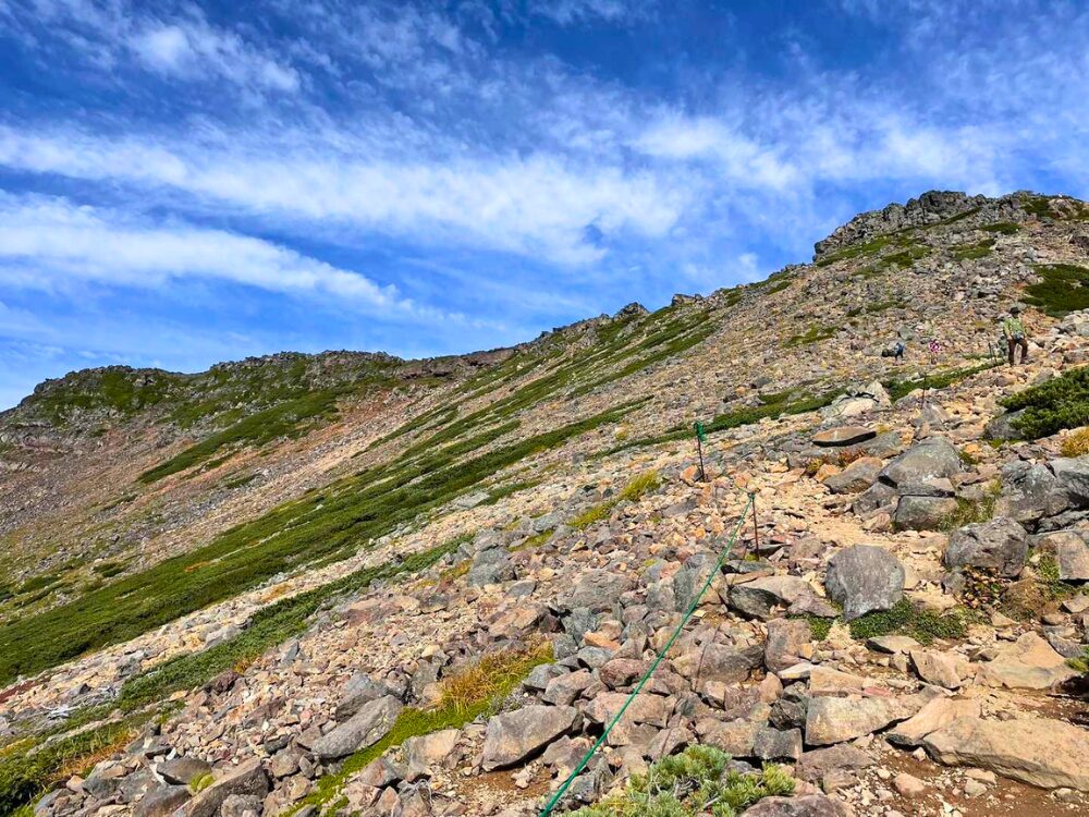 御嶽山にある摩利支天山
