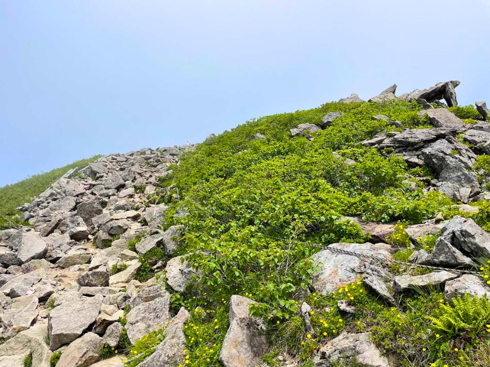 岩木山山頂までの登山道